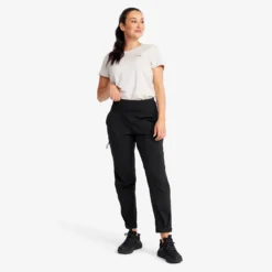 Breezy Curved Ankle Stretch Pants Damen Black