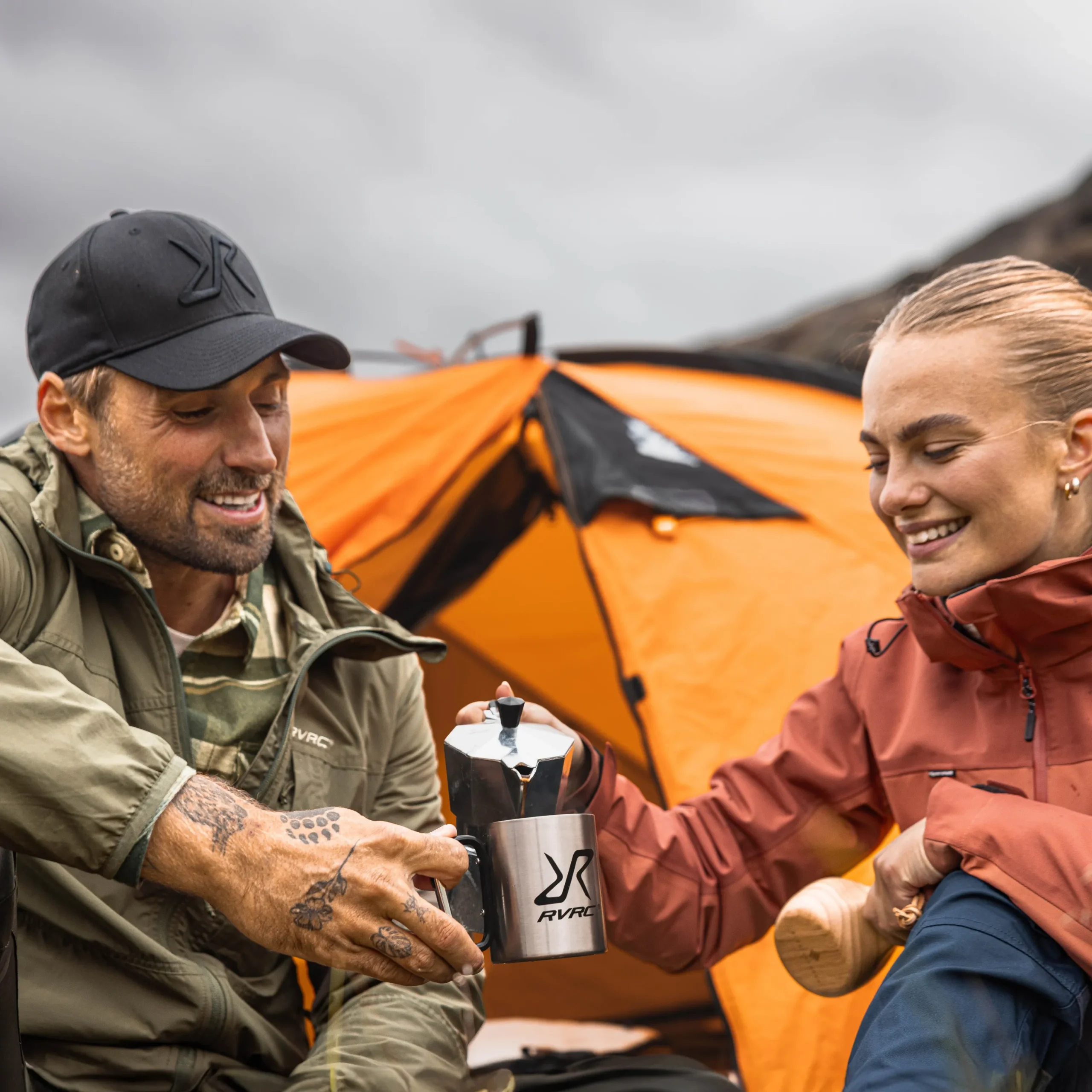 Carabiner Cup 280ml Black