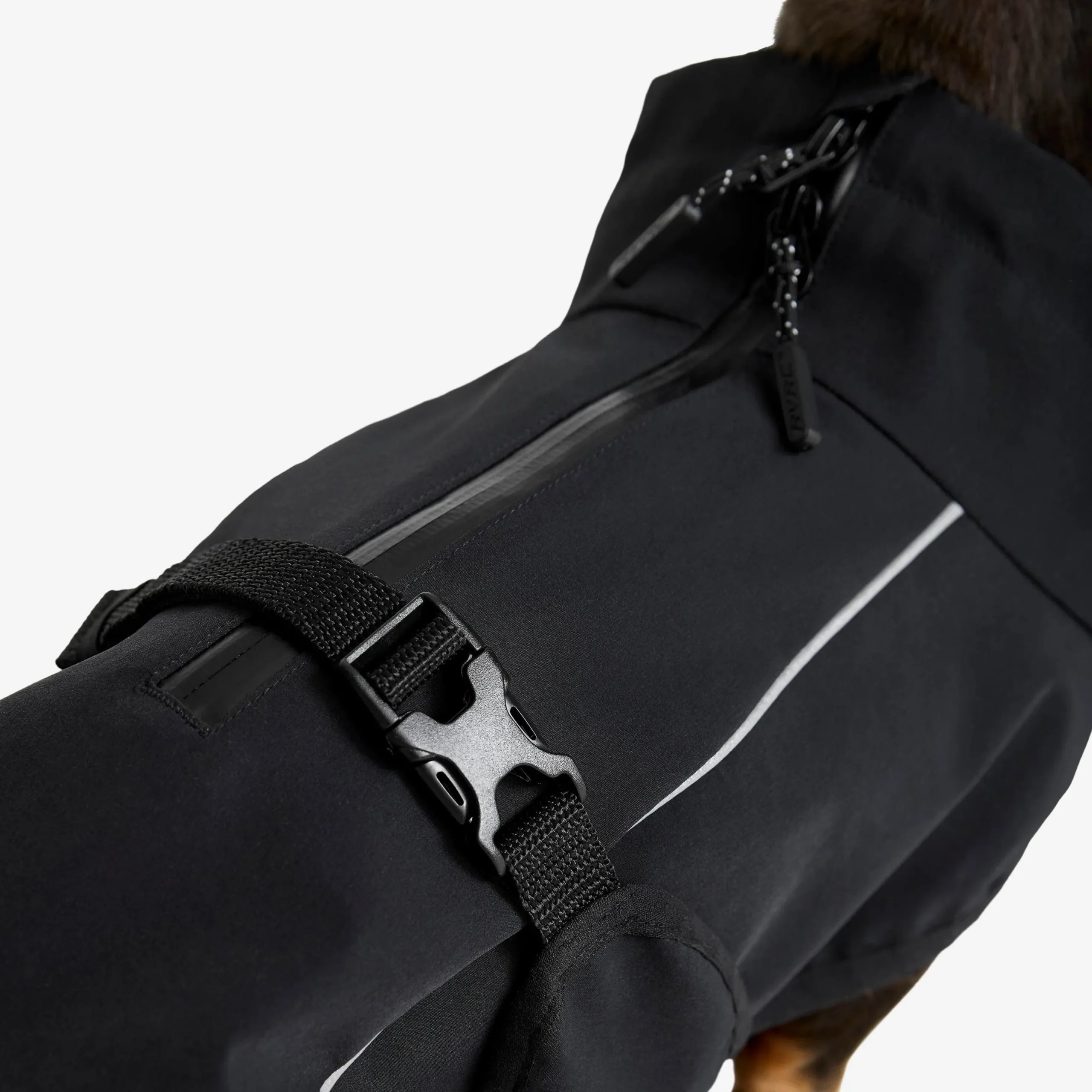 Cyclone Dog Jacket Hund Black