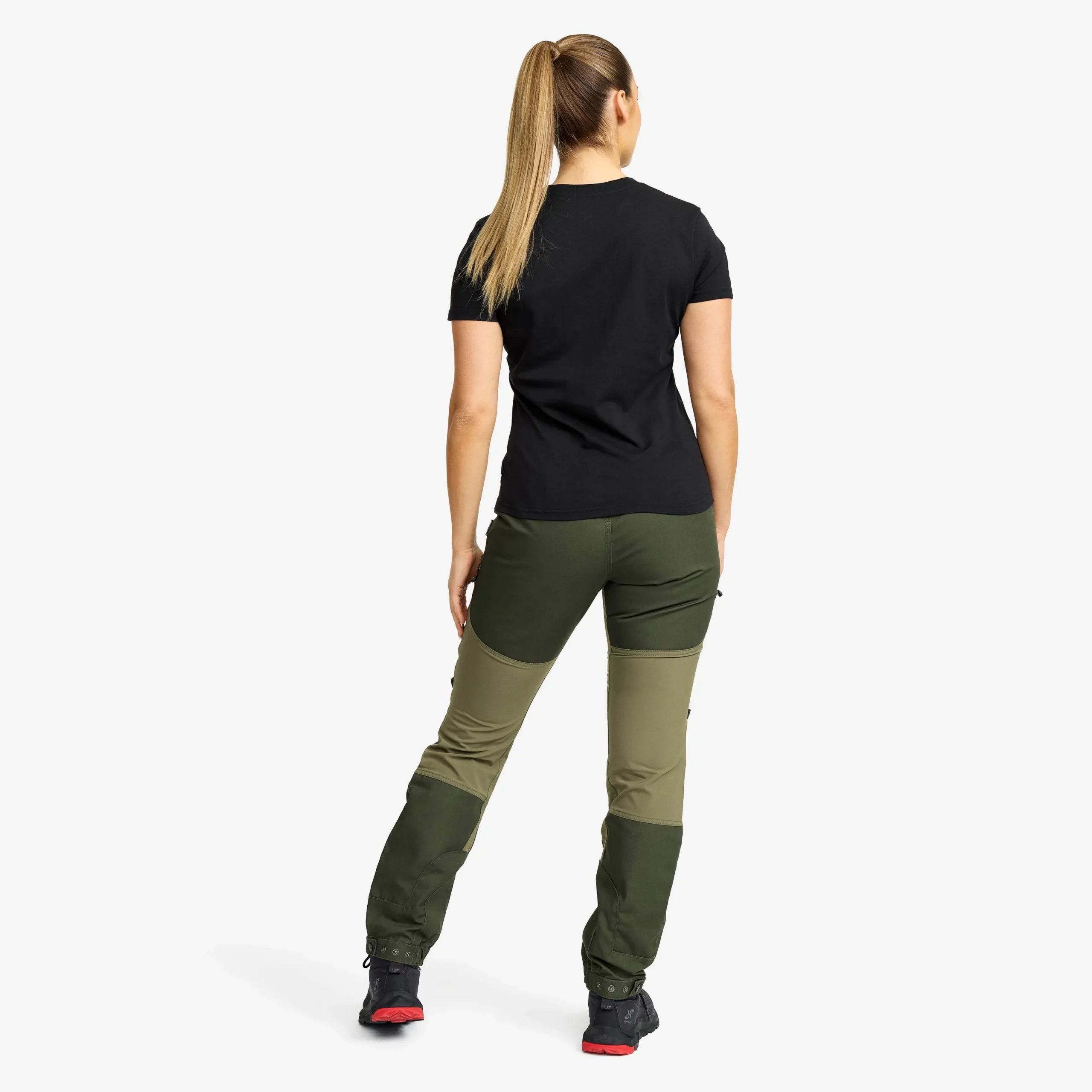 Easy Slim Fit T-shirt Damen Black