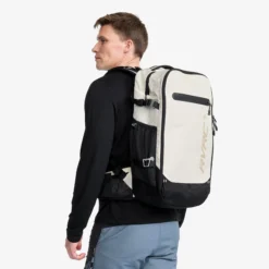 Explor Backpack 30L Tofu