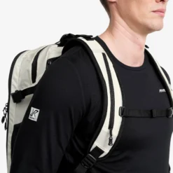 Explor Backpack 30L Tofu