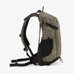 Pathfinder Backpack 18L Mud