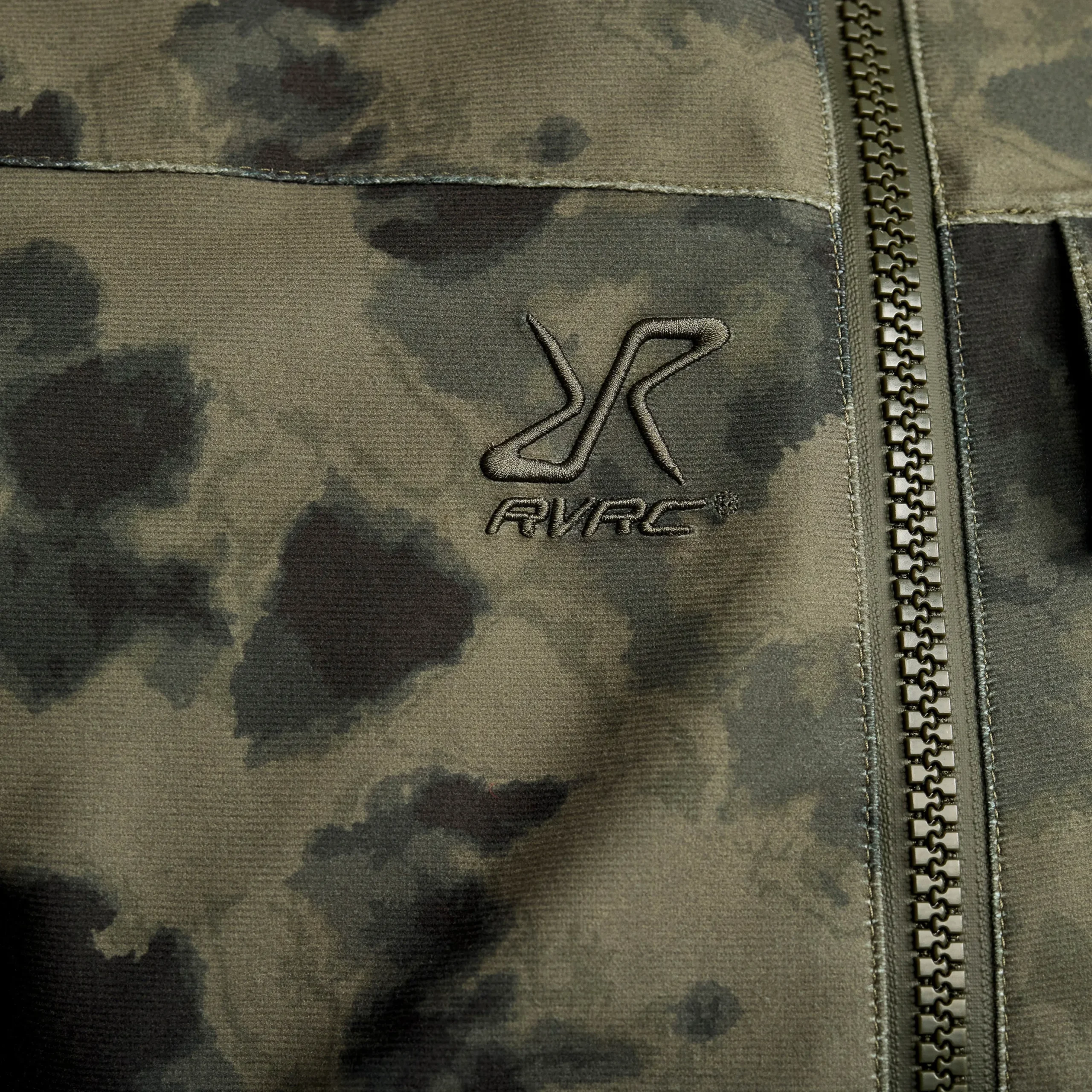 Trace Silent Pro 2L Jacket Herren Camo Deep Depths