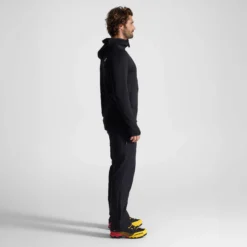 Ultra Light Mid Hood Herren Black