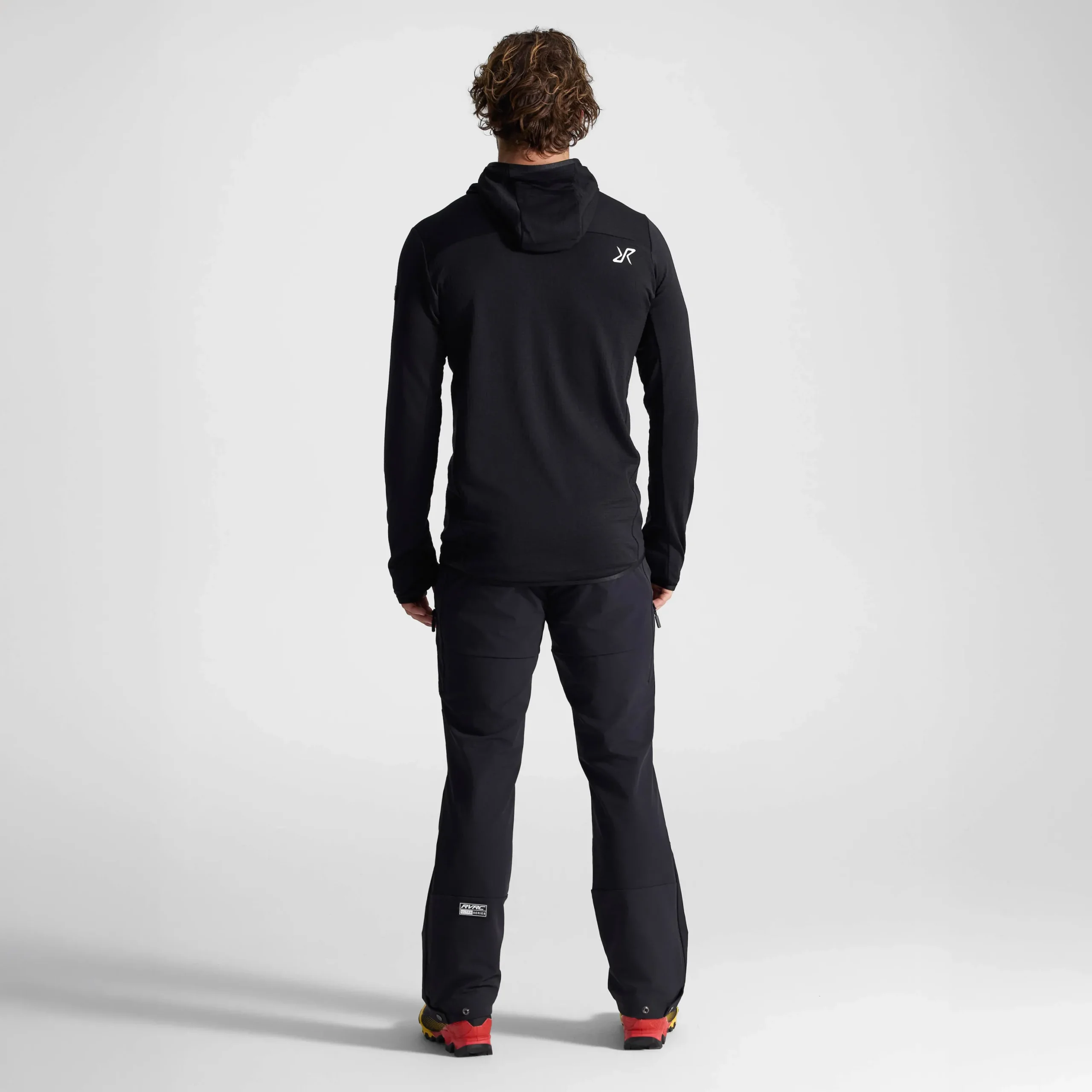 Ultra Light Mid Hood Herren Black